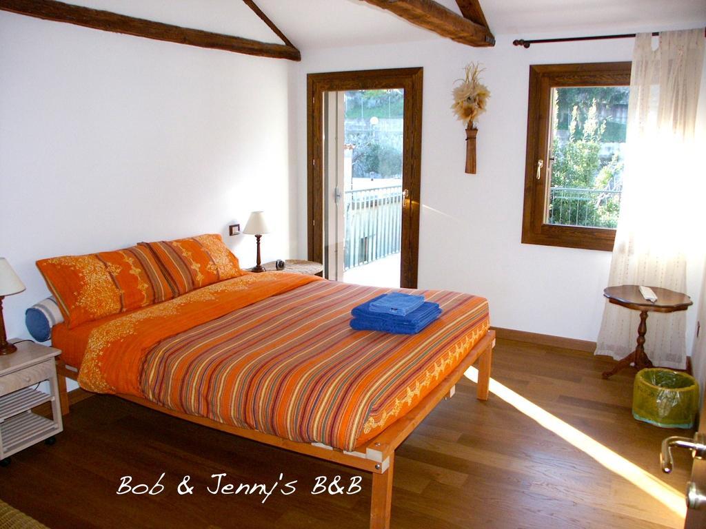 Bob And Jenny'S B&B Vicenza Szoba fotó